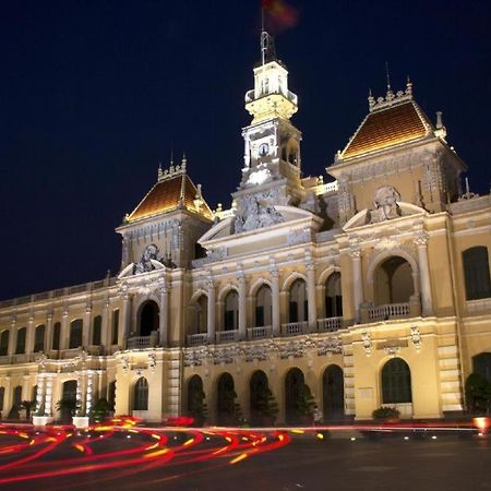 Hotel Thien Truong Хошимин Екстериор снимка