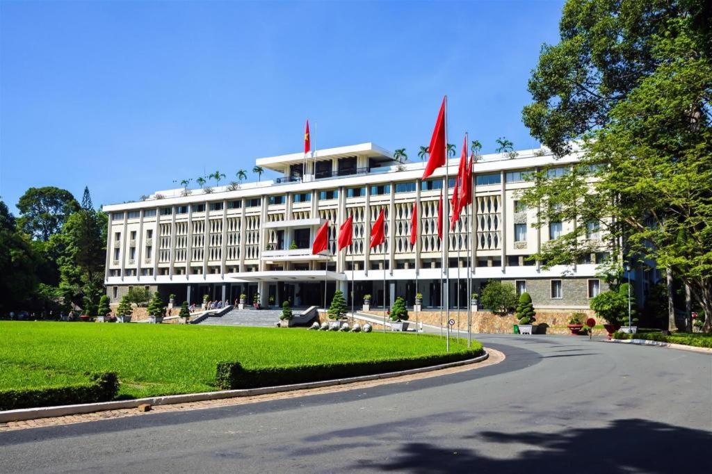 Hotel Thien Truong Хошимин Екстериор снимка