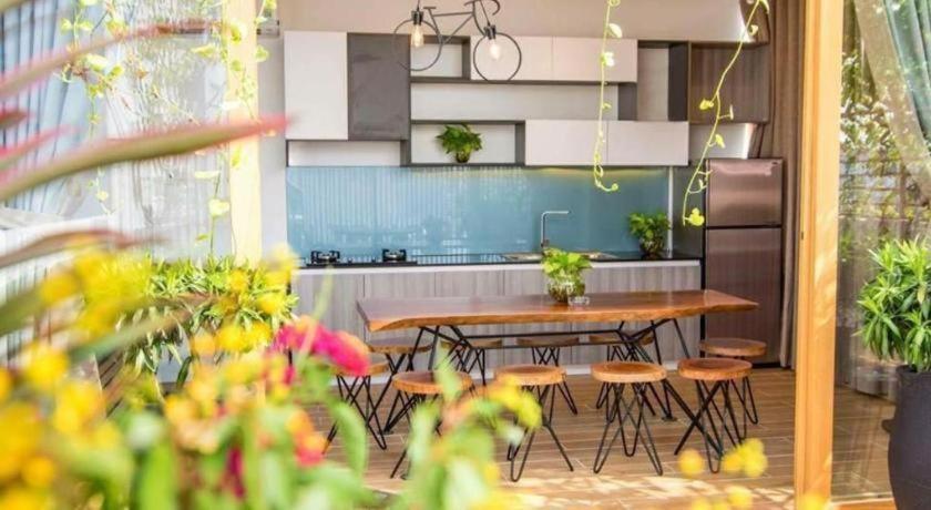 Hotel Thien Truong Хошимин Екстериор снимка