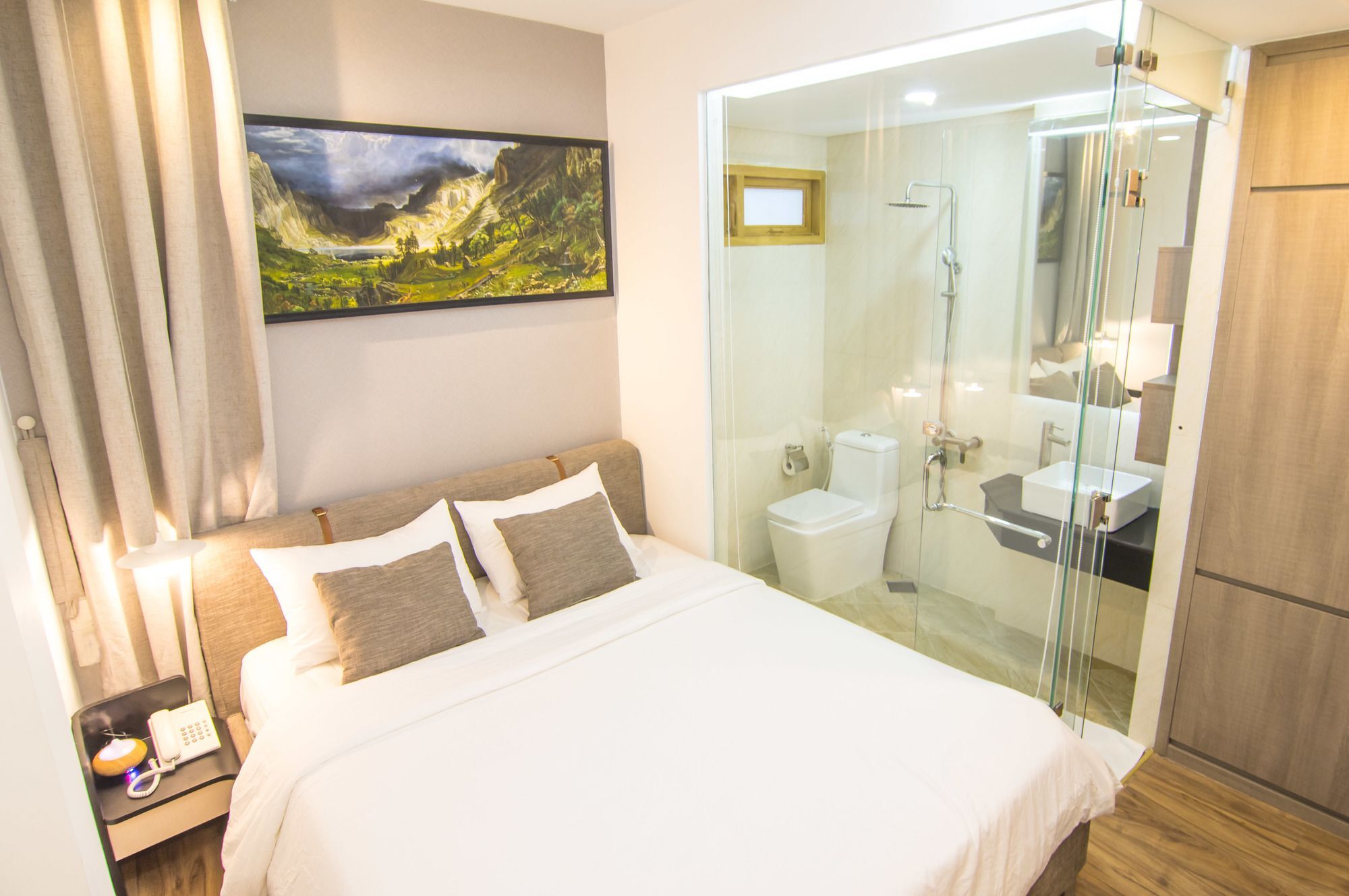 Hotel Thien Truong Хошимин Екстериор снимка